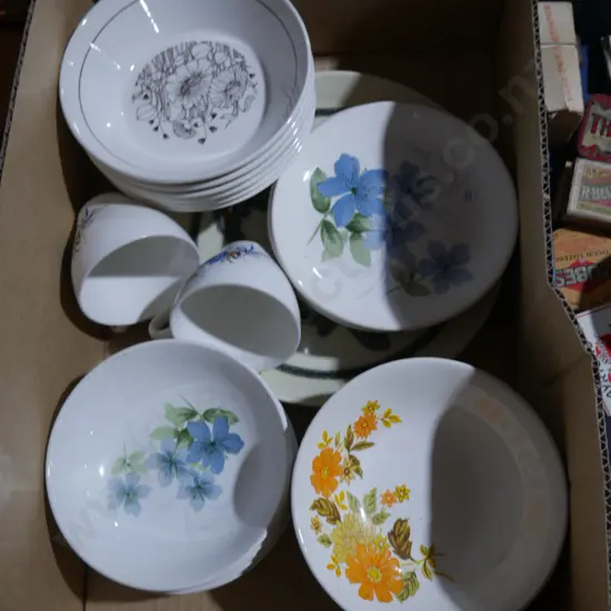 Crown Lynn china