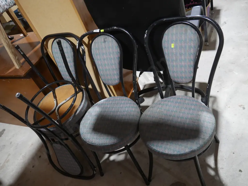 Set of four dining chairs Image 1++