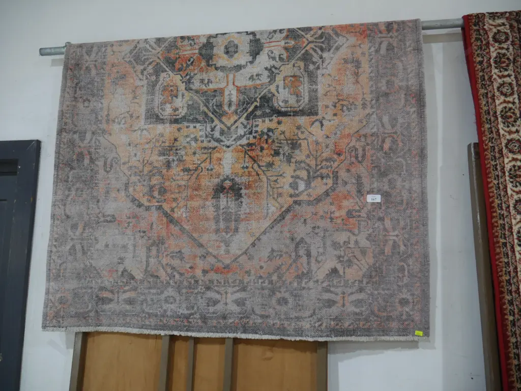 Floor rug Image 1++