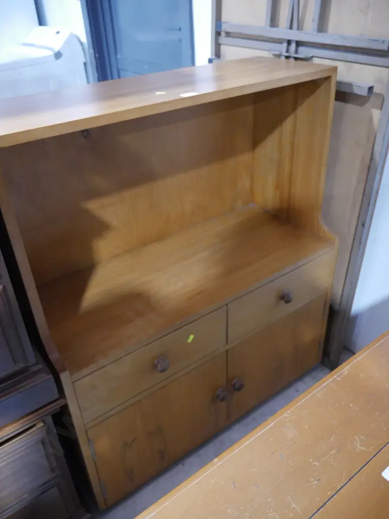 Bookcase cabinet Image 1++