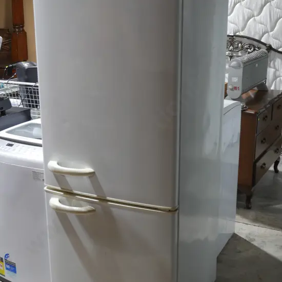 Simpson fridge freezer
