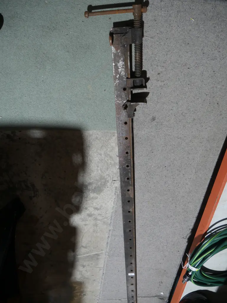 Sash clamp Image 1++