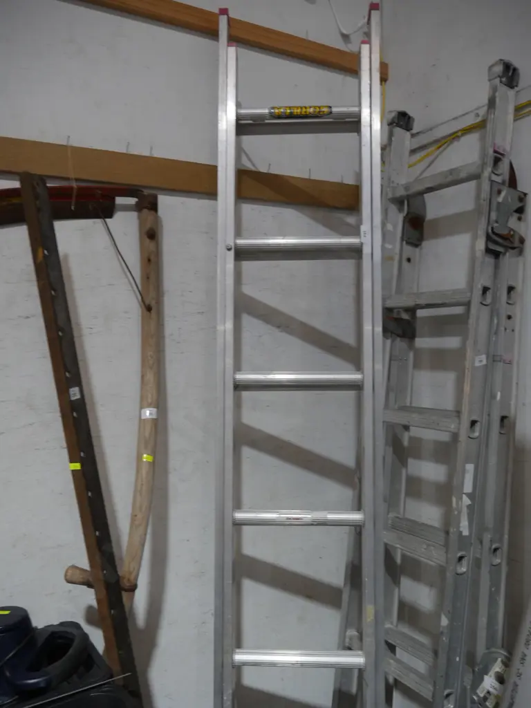 Ladder Image 1++