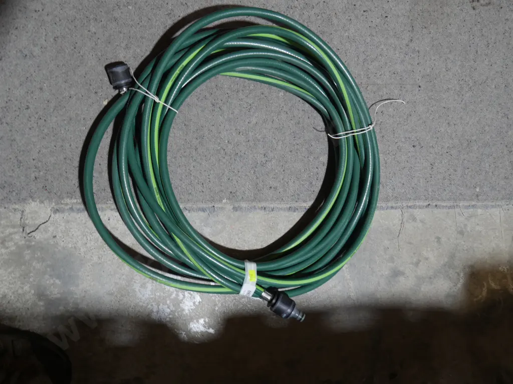 Garden hose Image 1++