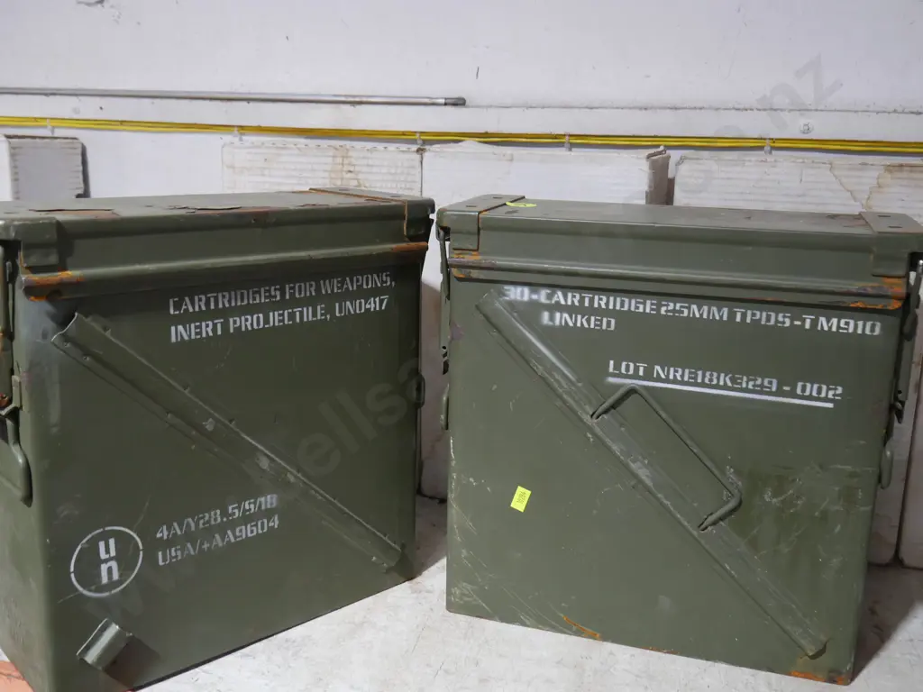 2 ammo cases Image 1++