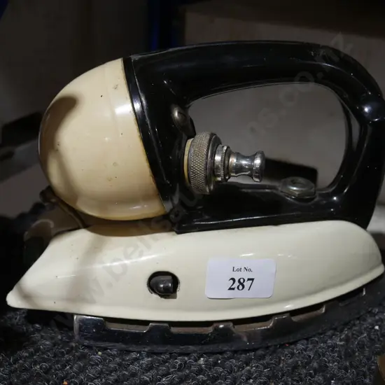 Tilley iron