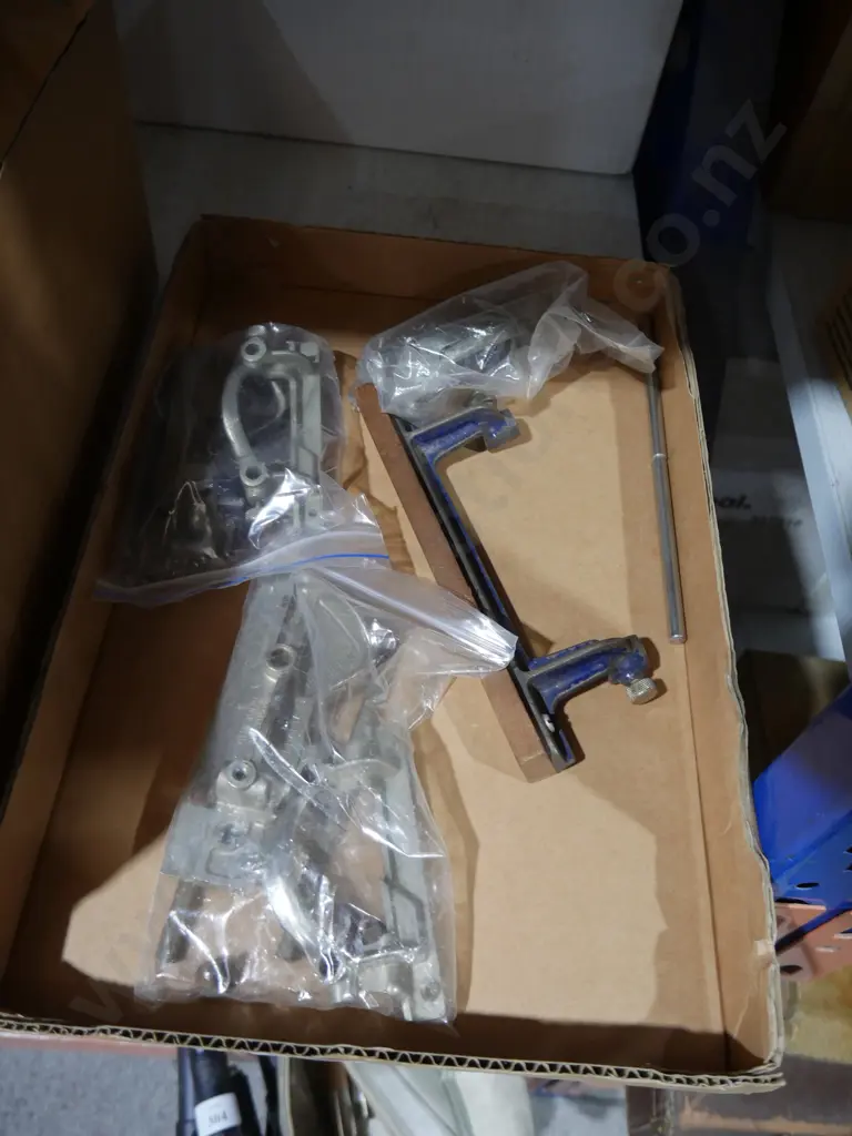 Plane bits Image 1++