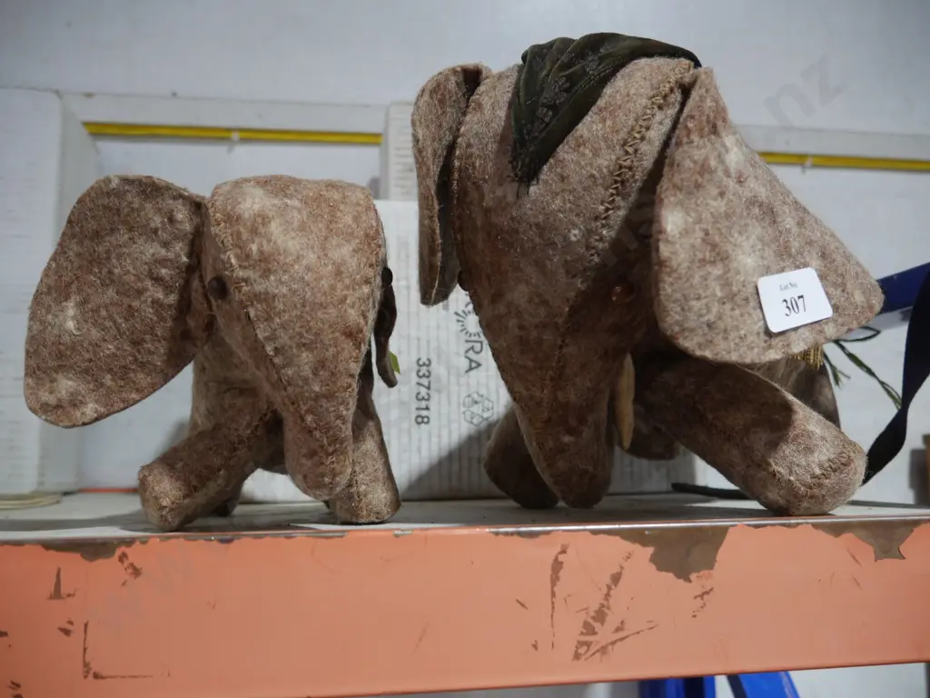 Two felted animals Image 1++