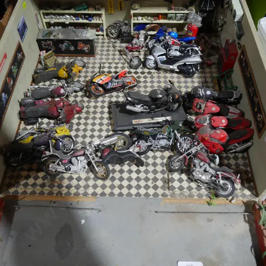 Assorted model motorbikes