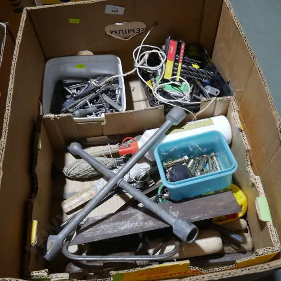 Assorted workshop sundries