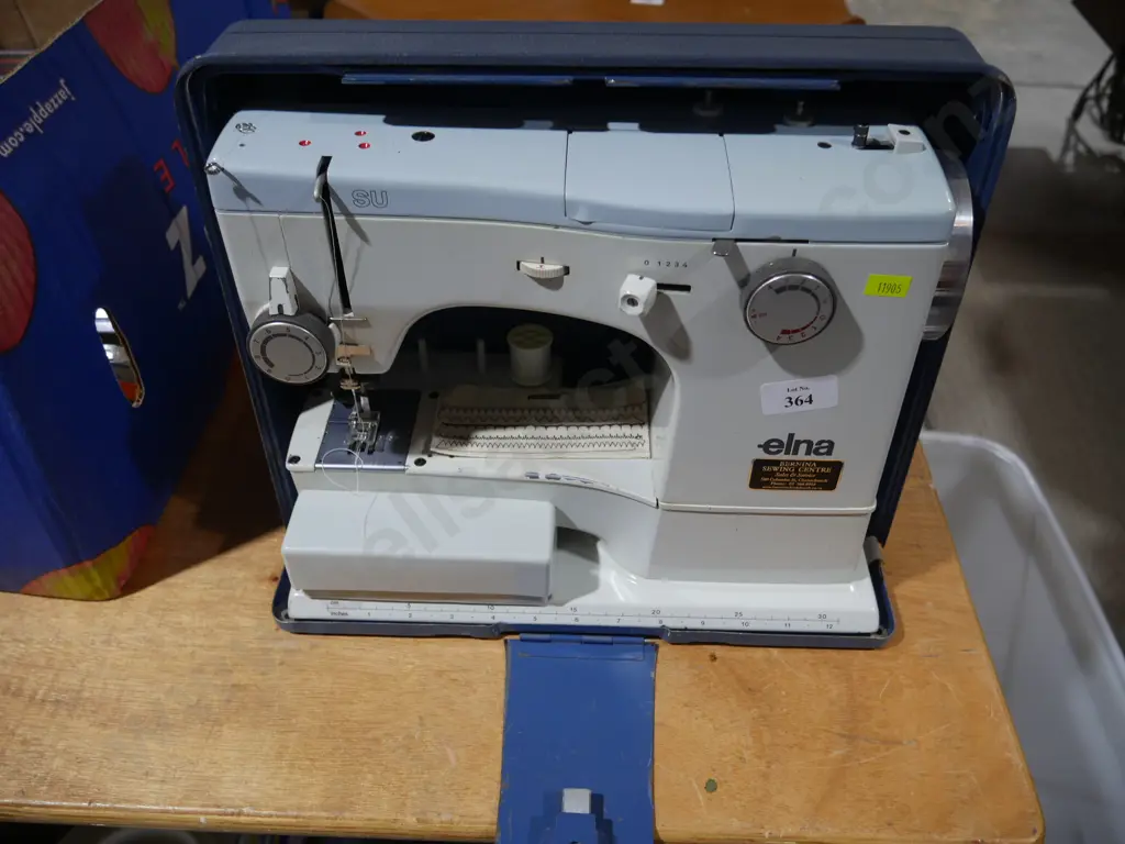 Elna sewing machine Image 1++