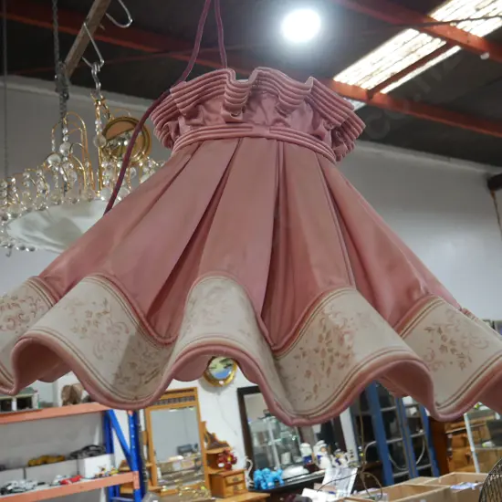 Light fitting