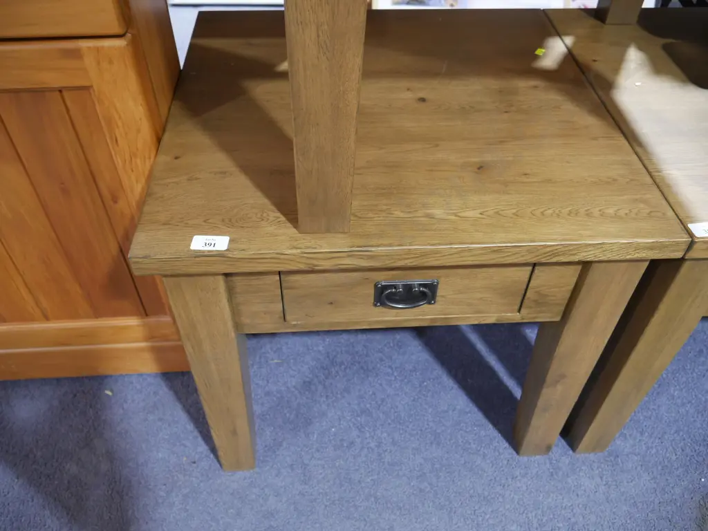 Coffee table Image 1++