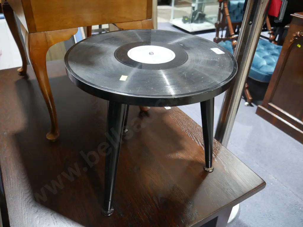 Occasional table Image 1++