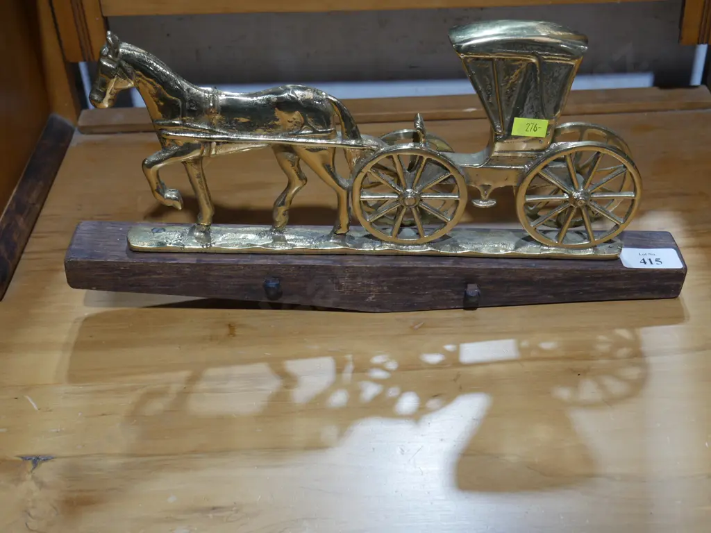 Brass horse and carriage ornament Image 1++
