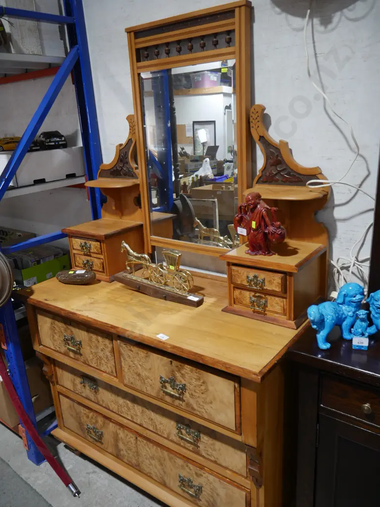 Victorian mirror back duchess Image 1++