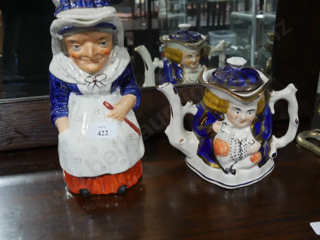 Character jug and tea pot Image 1++