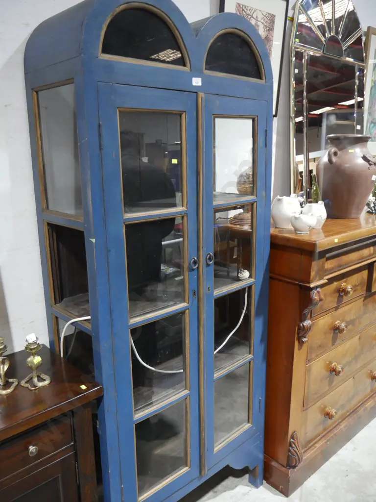 Display cabinet Image 1++