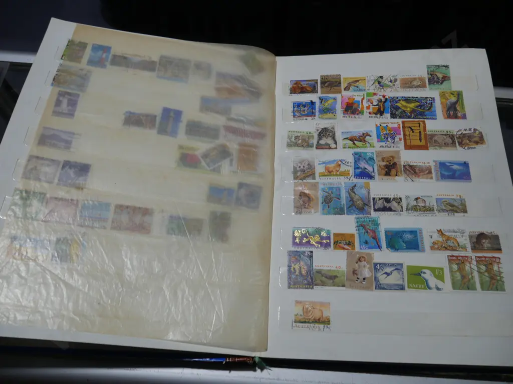 Stamp album Image 1++