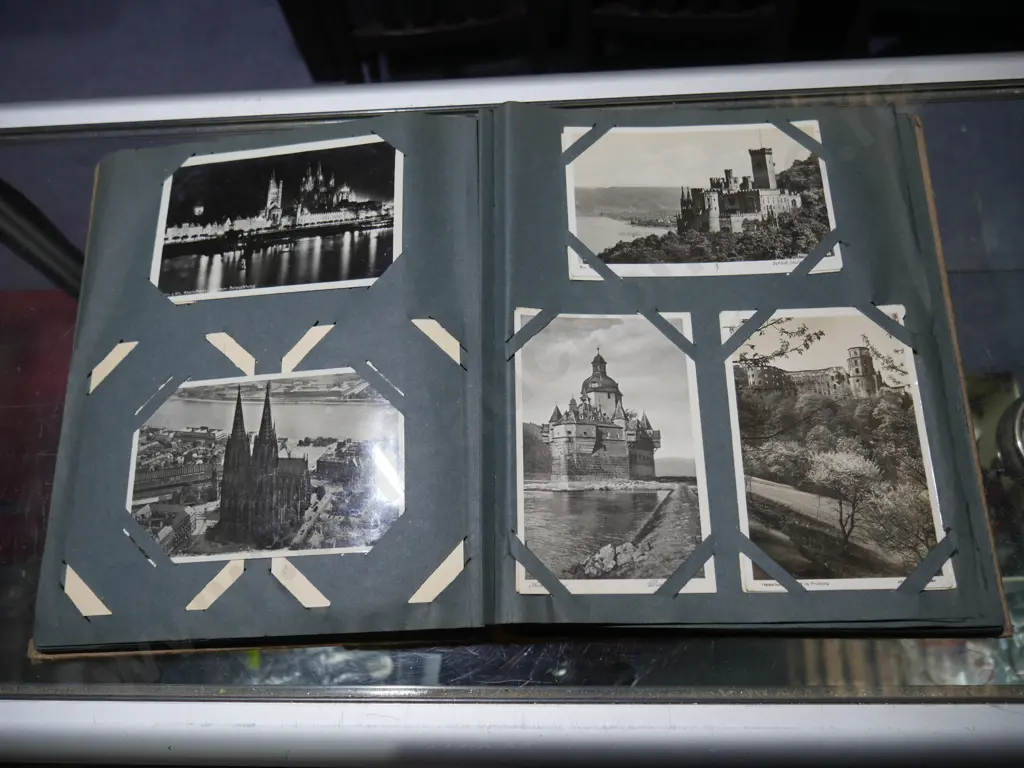 Postcard album Image 1++