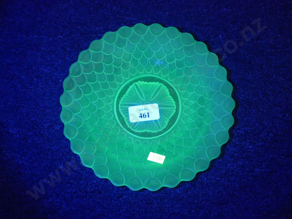 Uranium glass dish Image 1++
