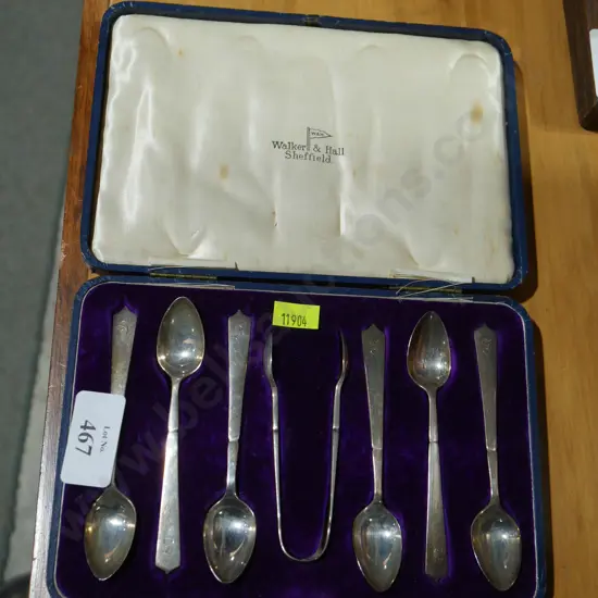 Sterling Silver Walker & Hall cased teaspoons and sugar tong