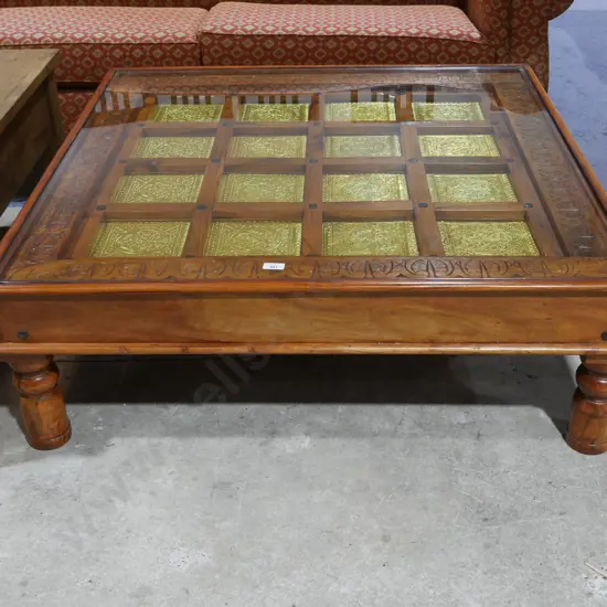 Advika coffee table