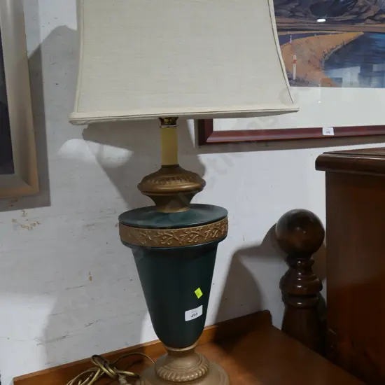 Table lamp