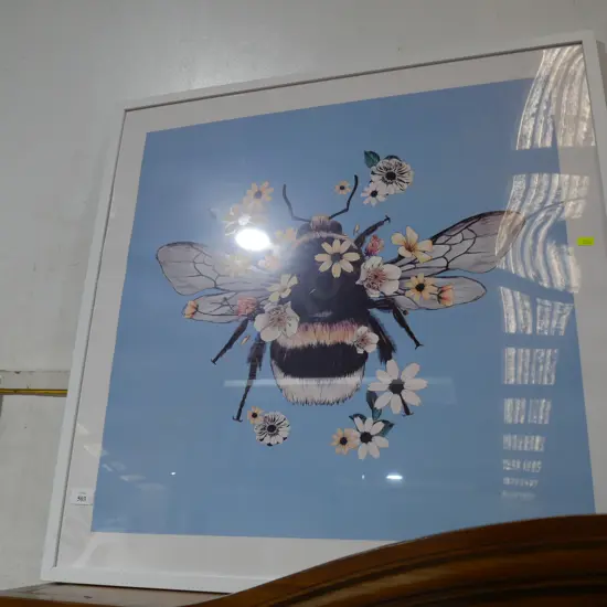 Bumblebee artwork
