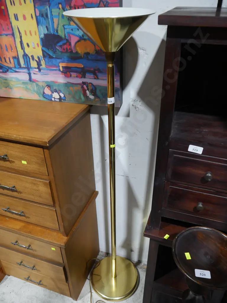 Floor lamp Image 1++