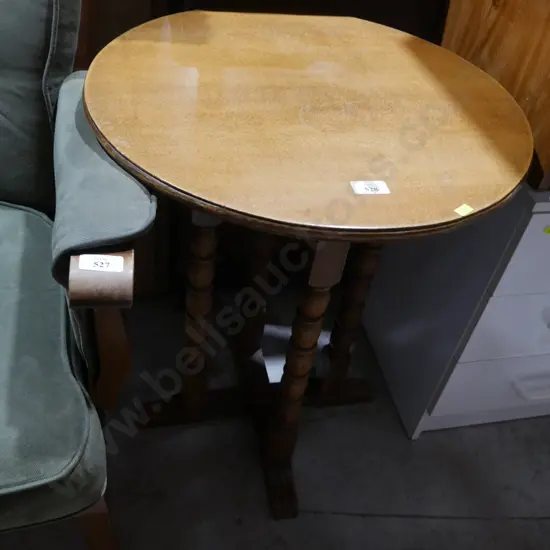 Wine table