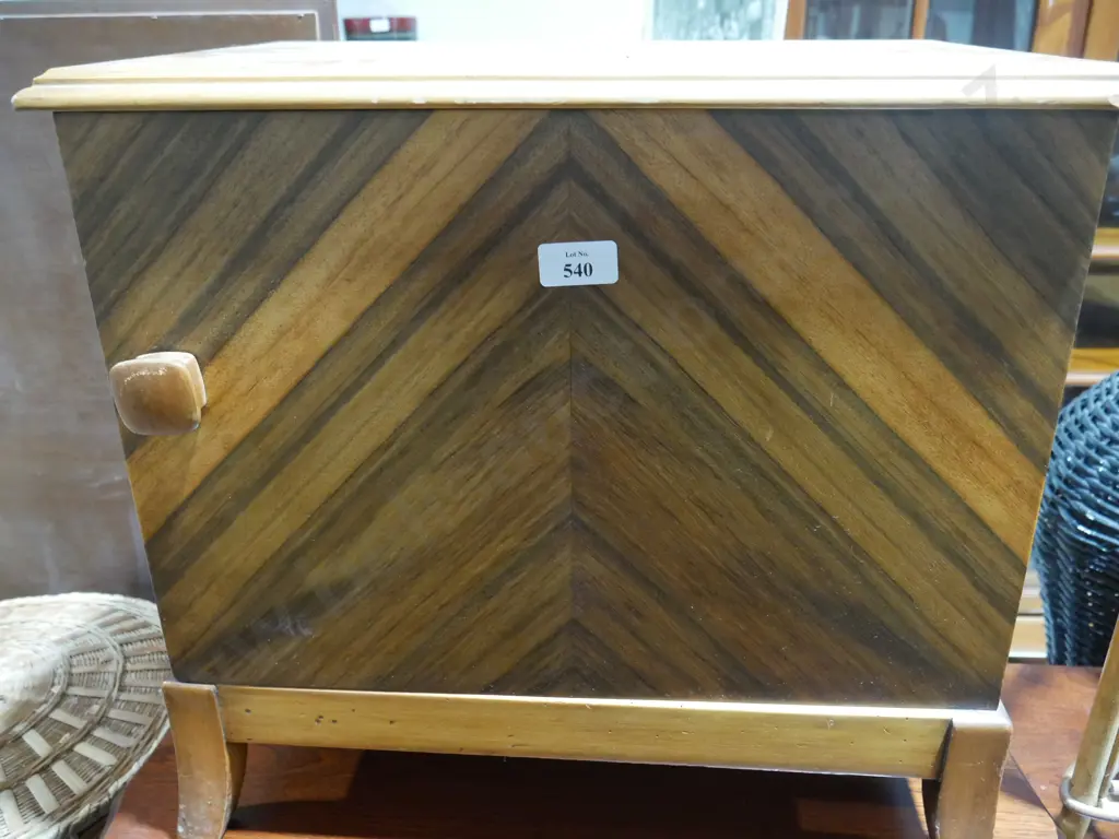 Bedside cabinet Image 1++