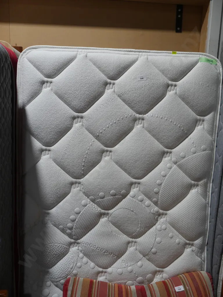 Two single mattresses Image 1++