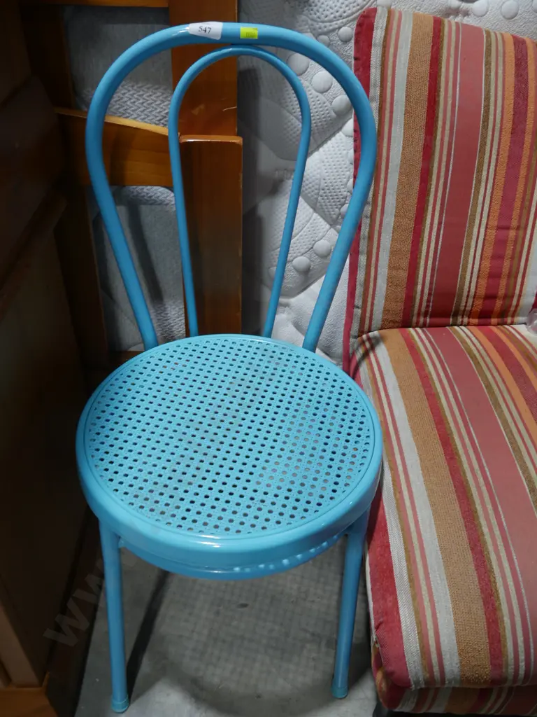 Aqua dining chair Image 1++
