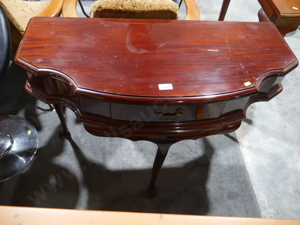 Mahogany hall table Image 1++