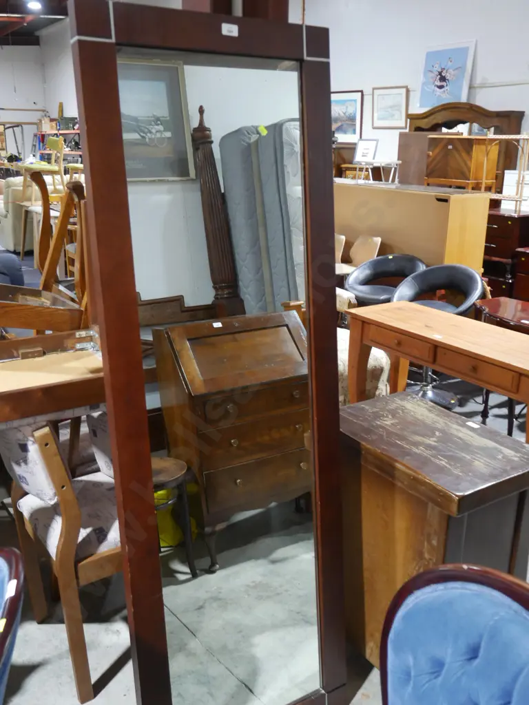 Large wood framed mirror Image 1++