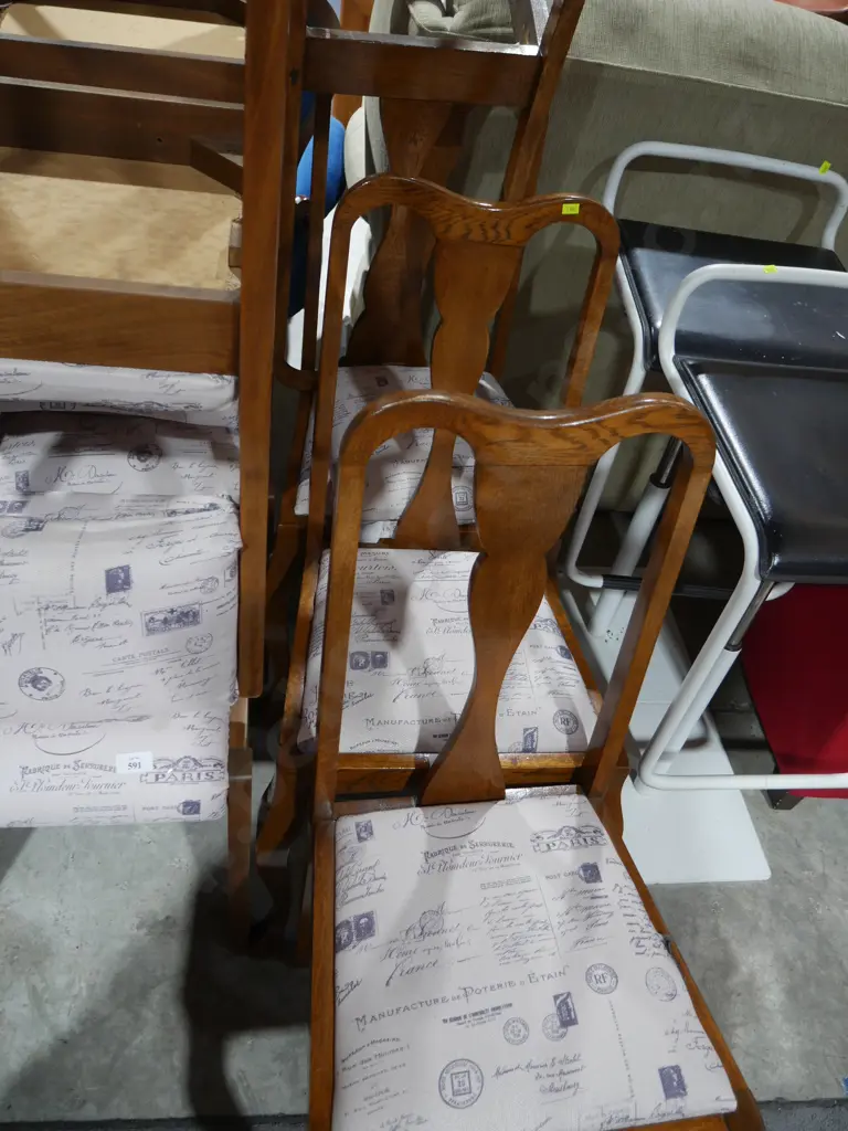 Set of 4 dining chairs Image 1++
