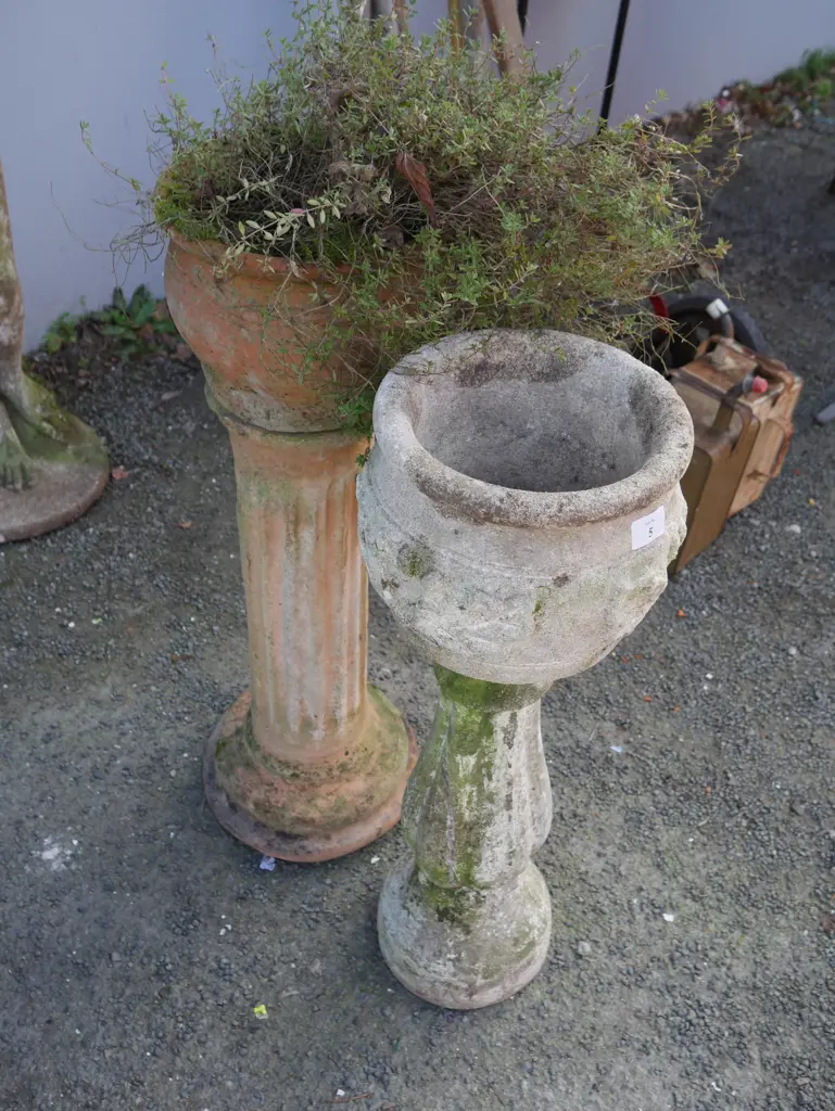 Concrete planters Image 1++