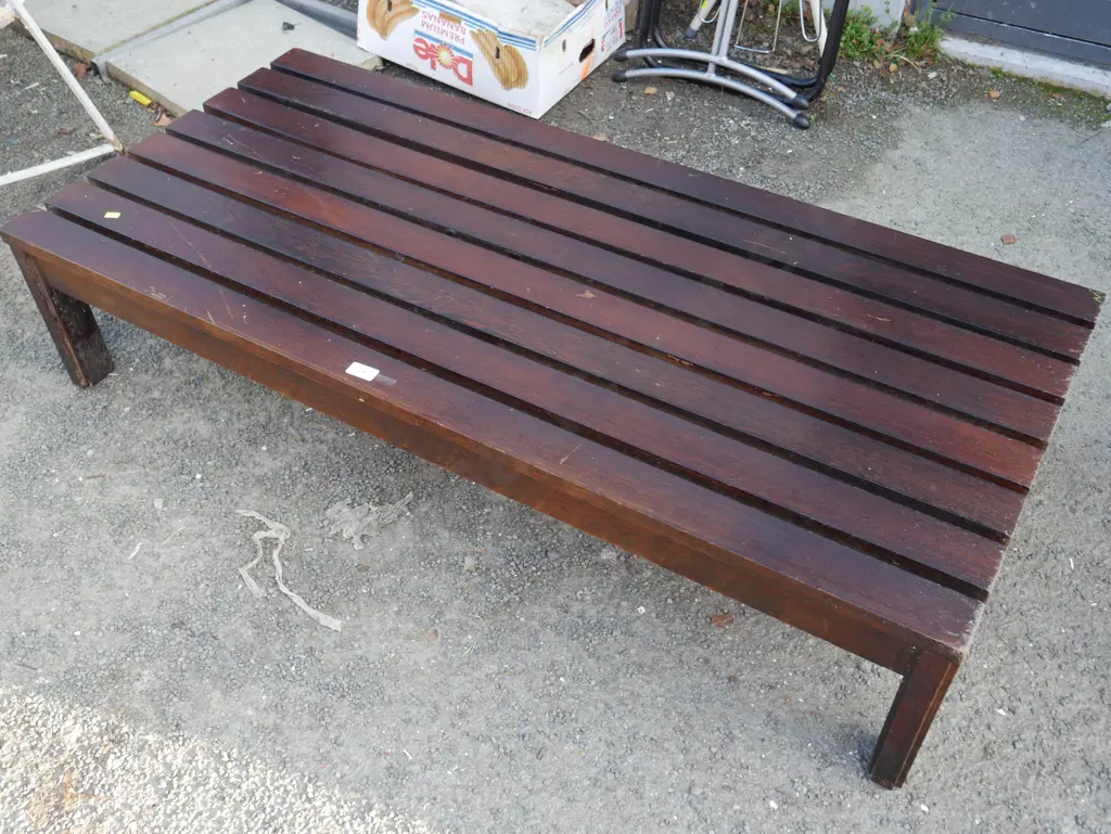 Outdoor coffee table Image 1++