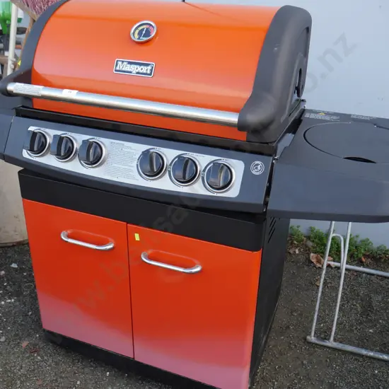 Masport bbq and bottle