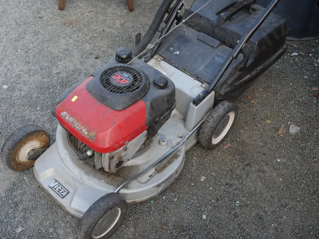 Victa lawn mower Image 1++