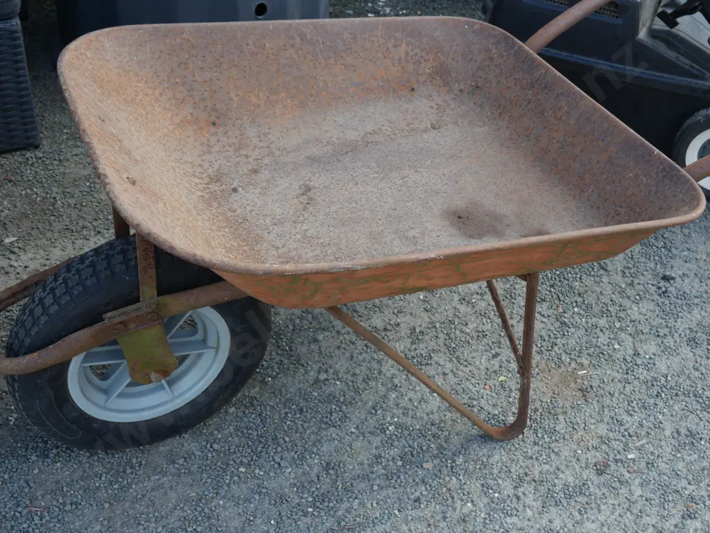 Wheel barrow Image 1++