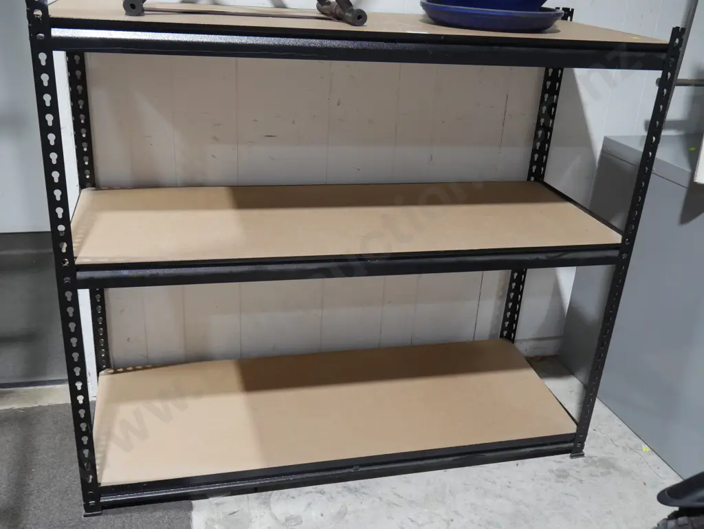 Garage shelves Image 1++