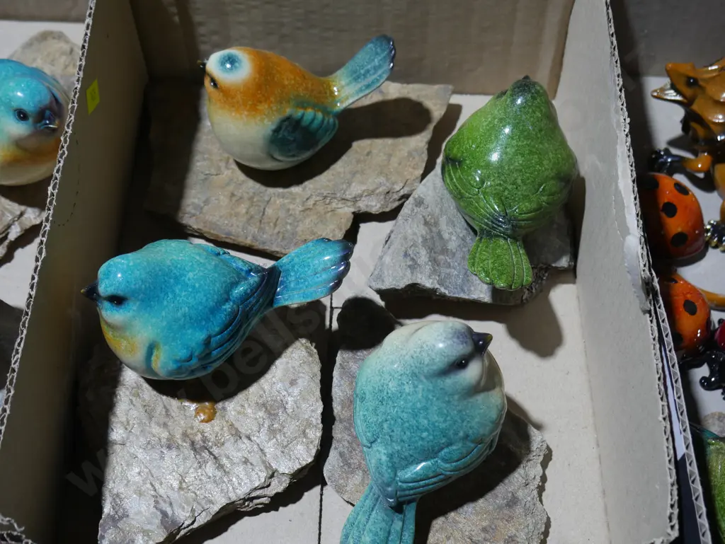 4 bird ornaments Image 1++