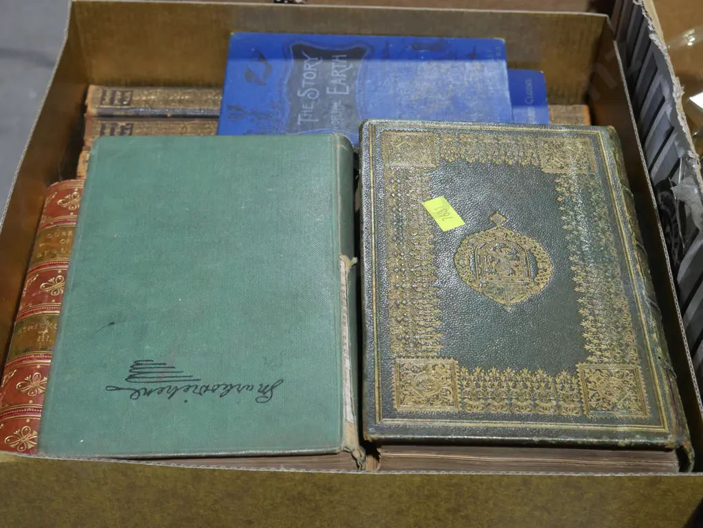 Old books Image 1++