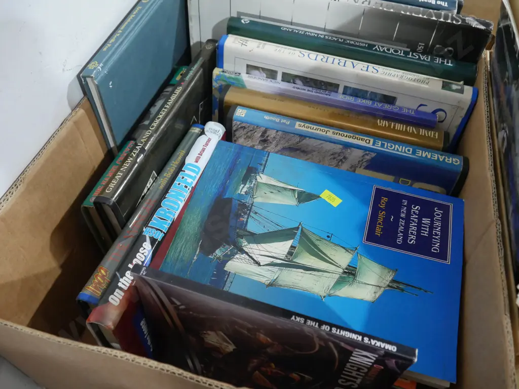 Books Image 1++