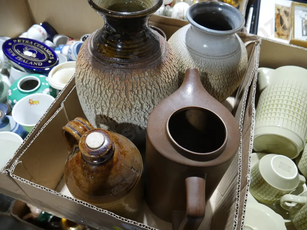Pottery Image 1++