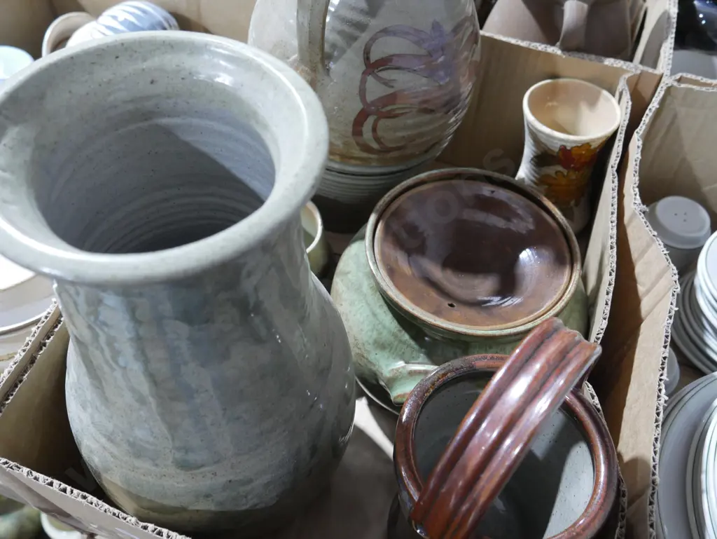 Pottery Image 1++