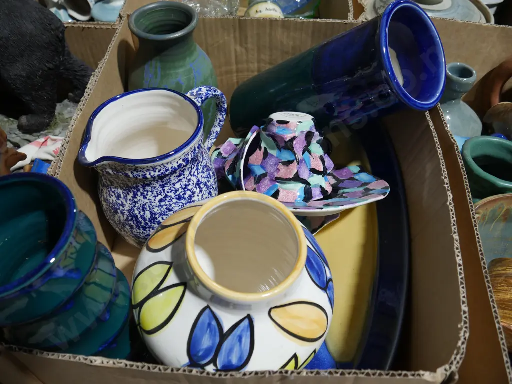 Pottery Vases ,ect Image 1++