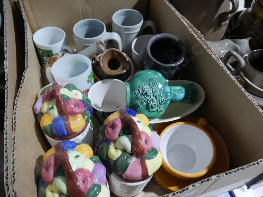 Containers , mugs Image 1++